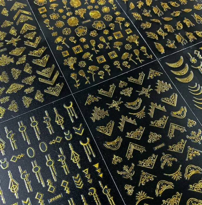 Set Golden Nail Decals 3D Sticky Flower Leaf Design DIY Decoration