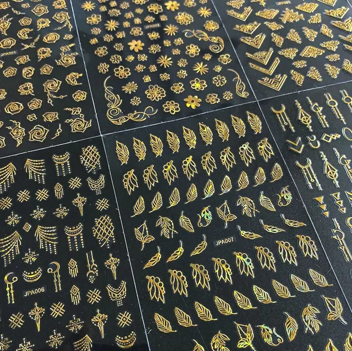 Set Golden Nail Decals 3D Sticky Flower Leaf Design DIY Decoration